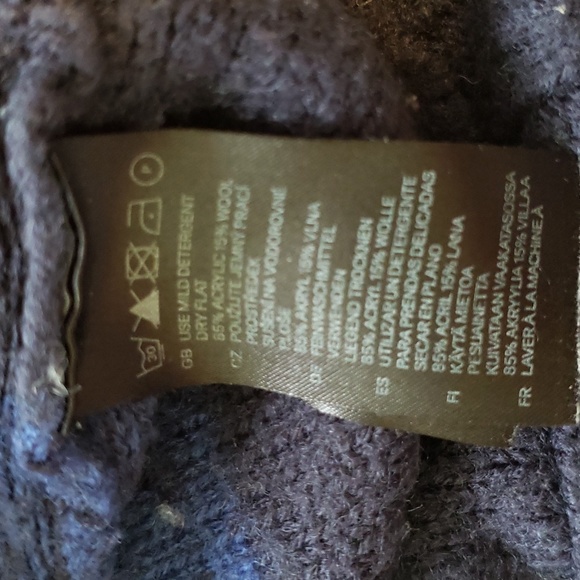 H&M - Colourblock Oversized Knit Sweater - Picture 6 of 6